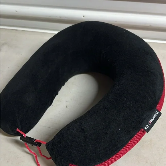 Bell+Howell Black and Red Memory Foam Travel Neck Pillow - Picture 2 of 2
